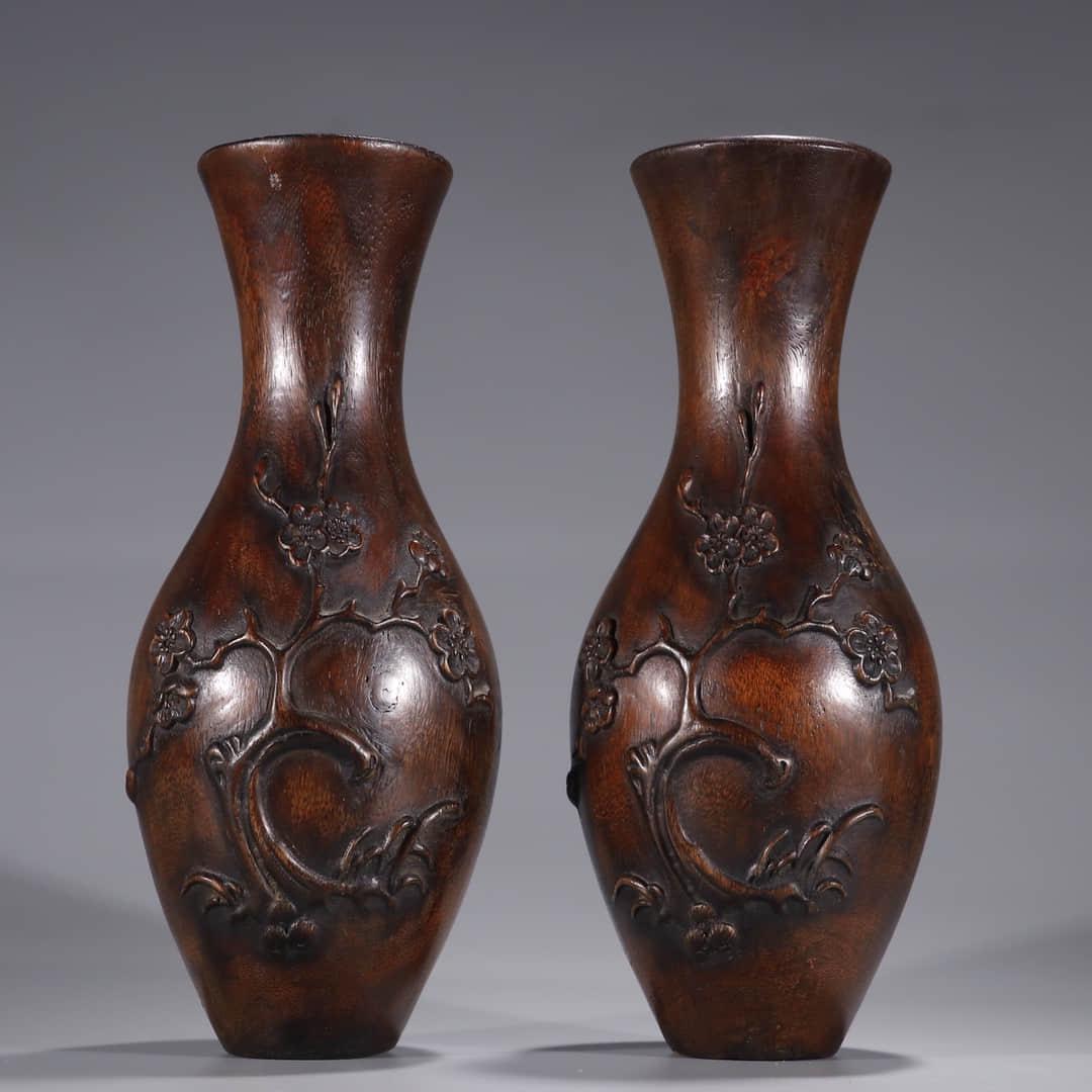 PAIR OF EAGLEWOOD PLUM BLOSSOM MEIPING VASES (1 of 9)