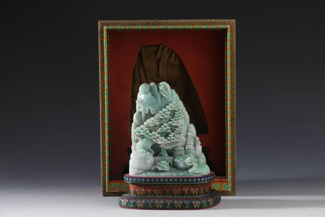 MOTTLED JADEITE LANDSCAPE BOULDER (1 of 9)