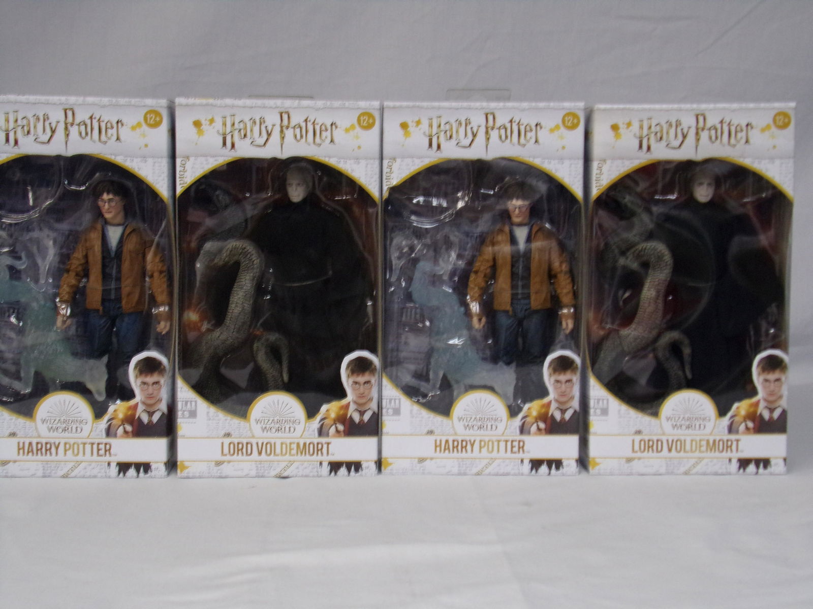 4pc lot of harry potter action figures (1 of 3)