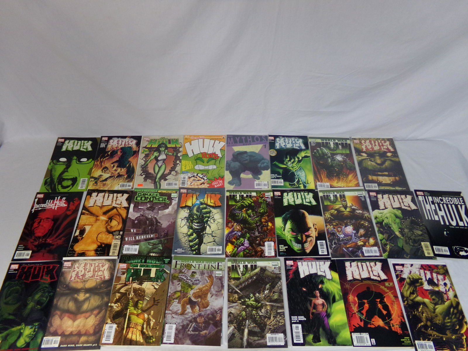 lot of 25 marvels the hulk comic book lot (1 of 6)