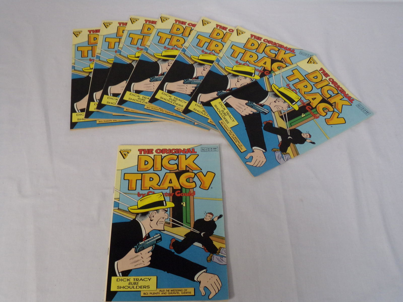 lot of 8 vtg dick tracy comic books (1 of 3)