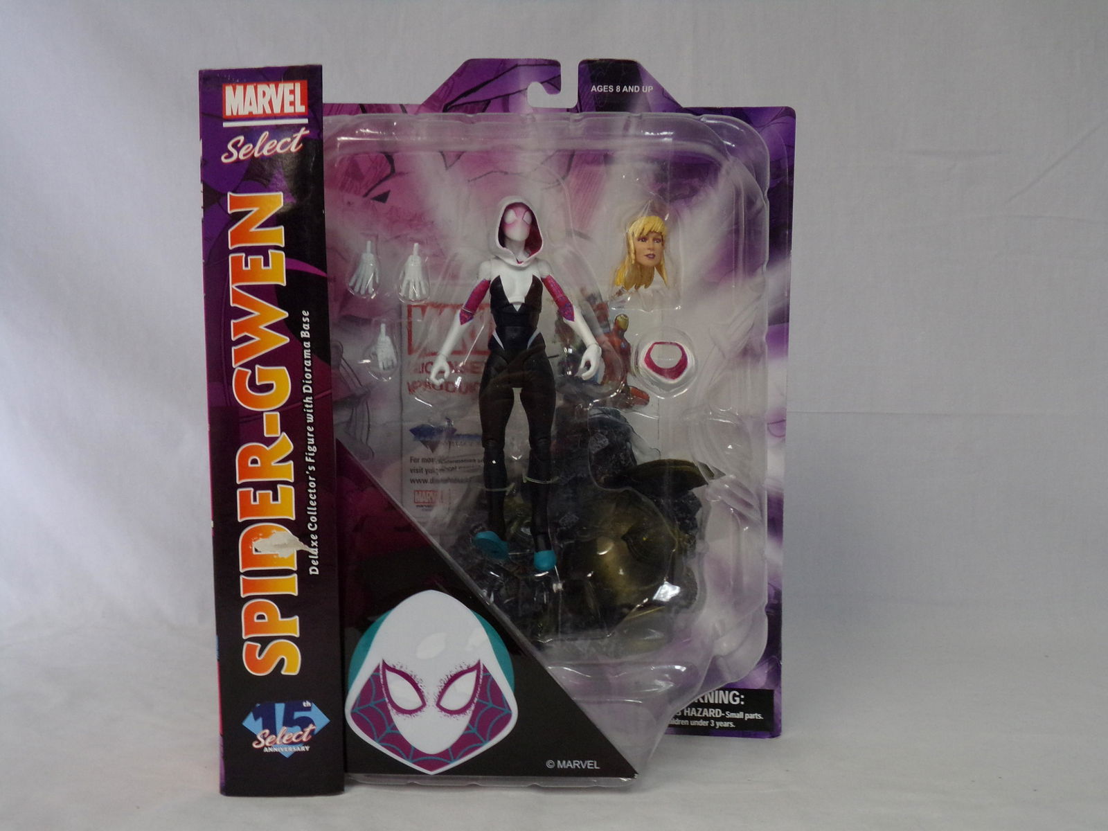 diamond select marvels spider-gwen action figure (1 of 4)