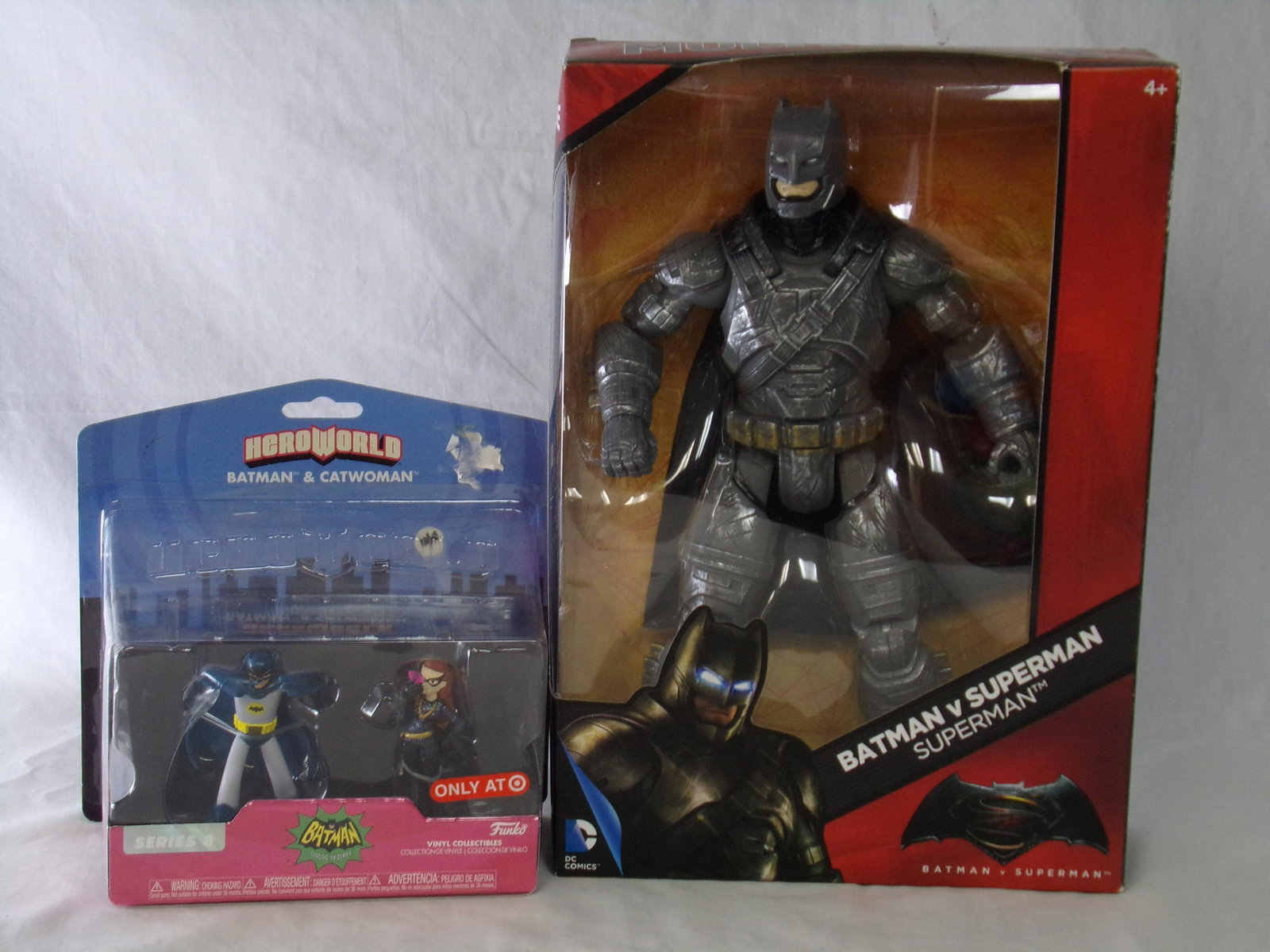 batman lot w/ lrg armored batman action figure: batman lot w/ lrg armored batman action figure