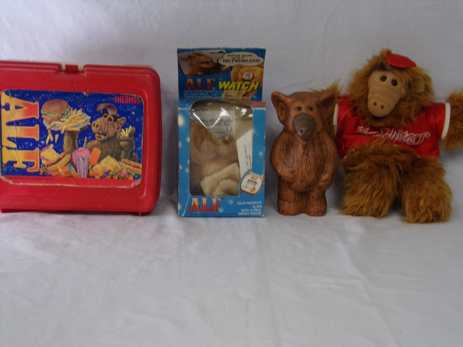 alf lot w/ lunch box and watch (1 of 5)