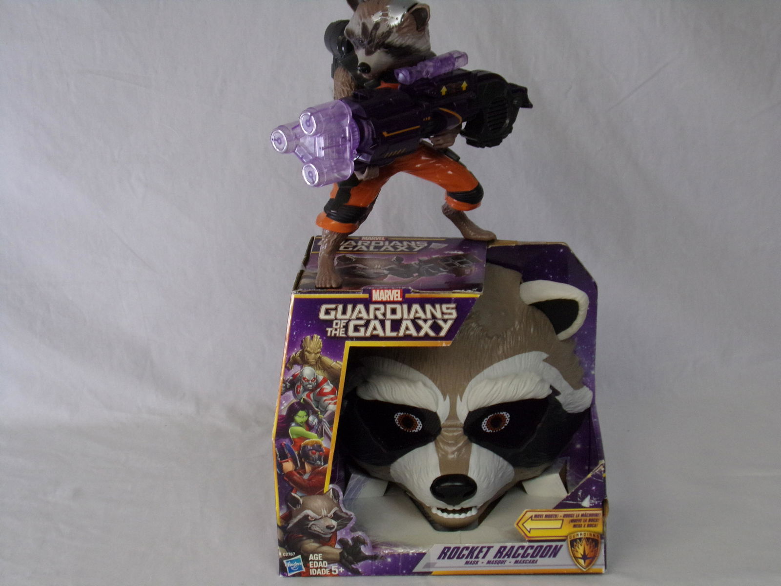 gaurdians of the galaxy rocket lot w/ mask and figure (1 of 6)