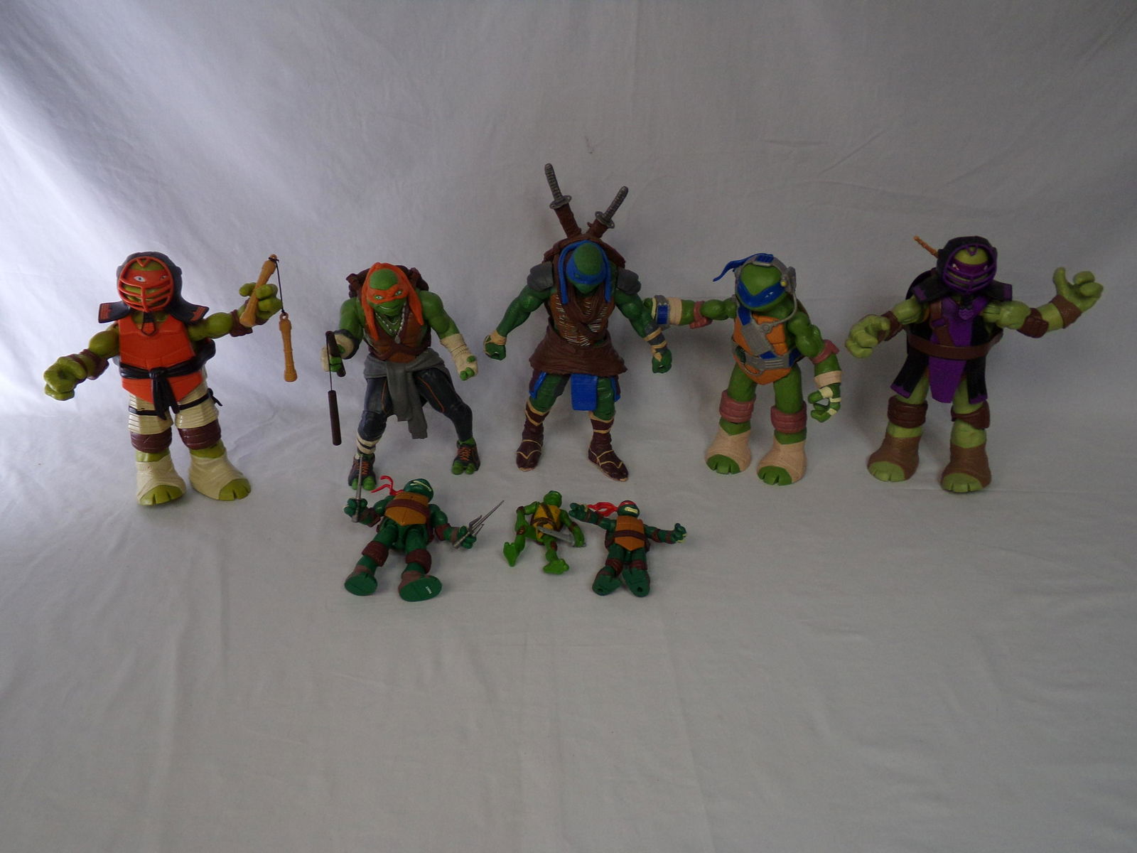 teenage mutant ninja turtles action figure lot (1 of 4)