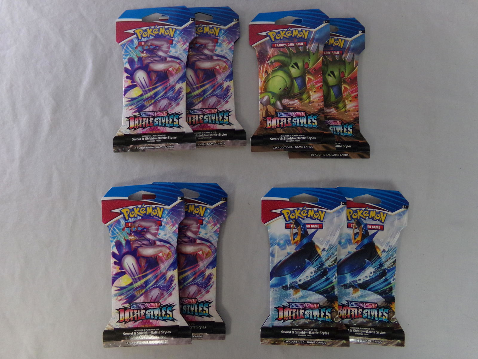 lot of 8 pokemon battle styles 4: lot of 8 pokemon battle styles 4