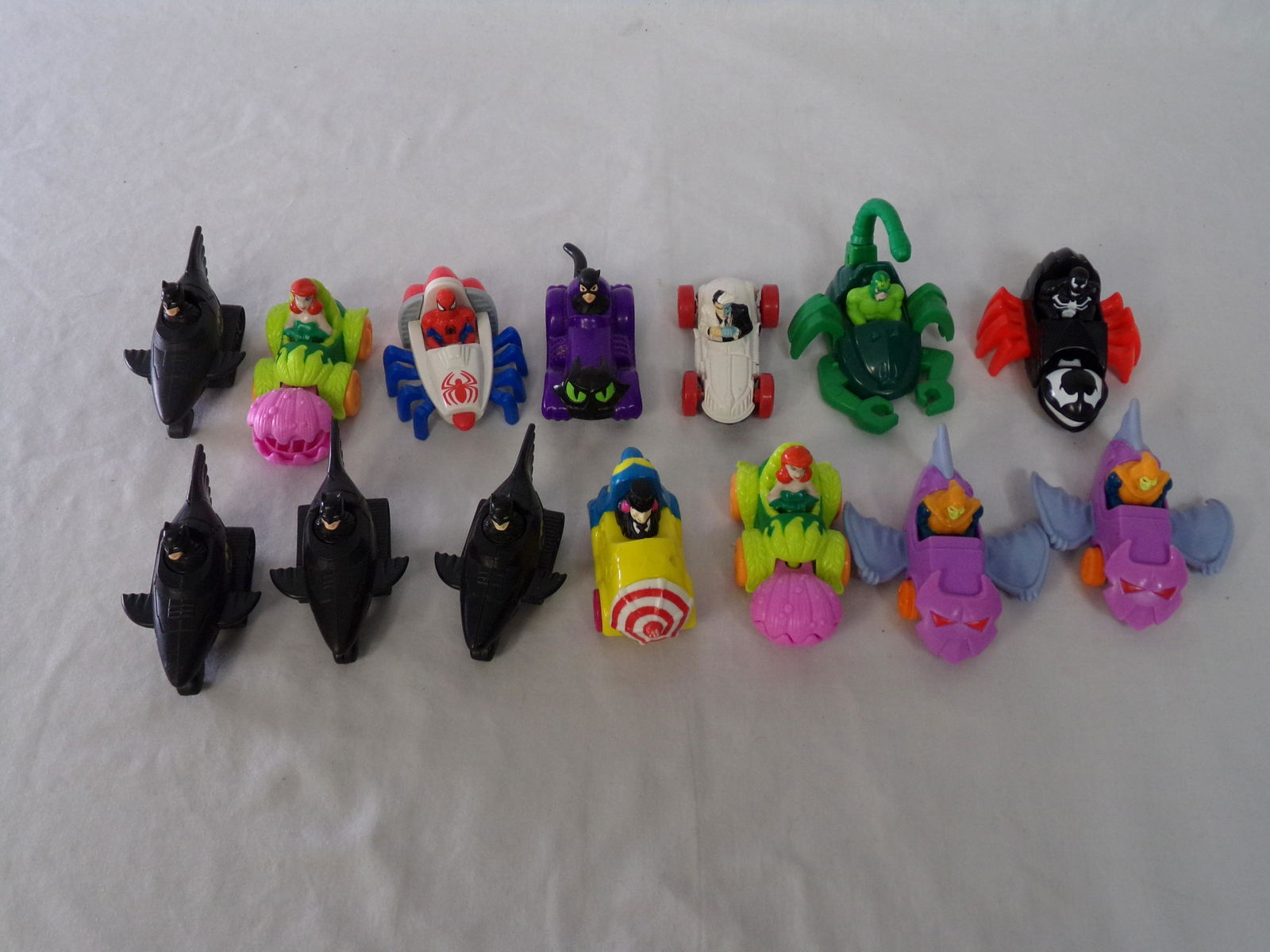 lot of 14 DC marvel mcdonalds toy cars (1 of 3)
