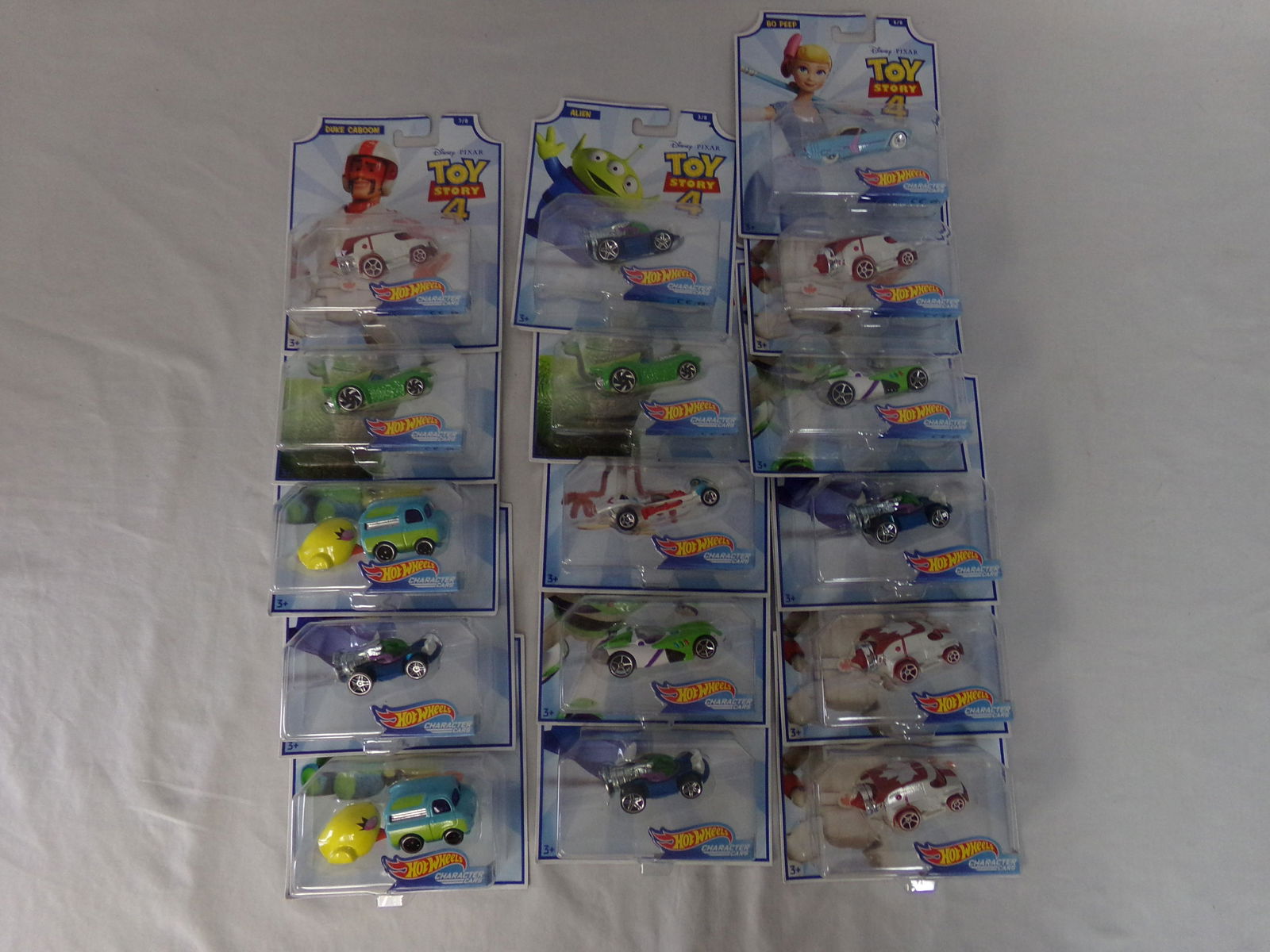 lot of 16 random toy story 4 hot wheels cars (1 of 4)