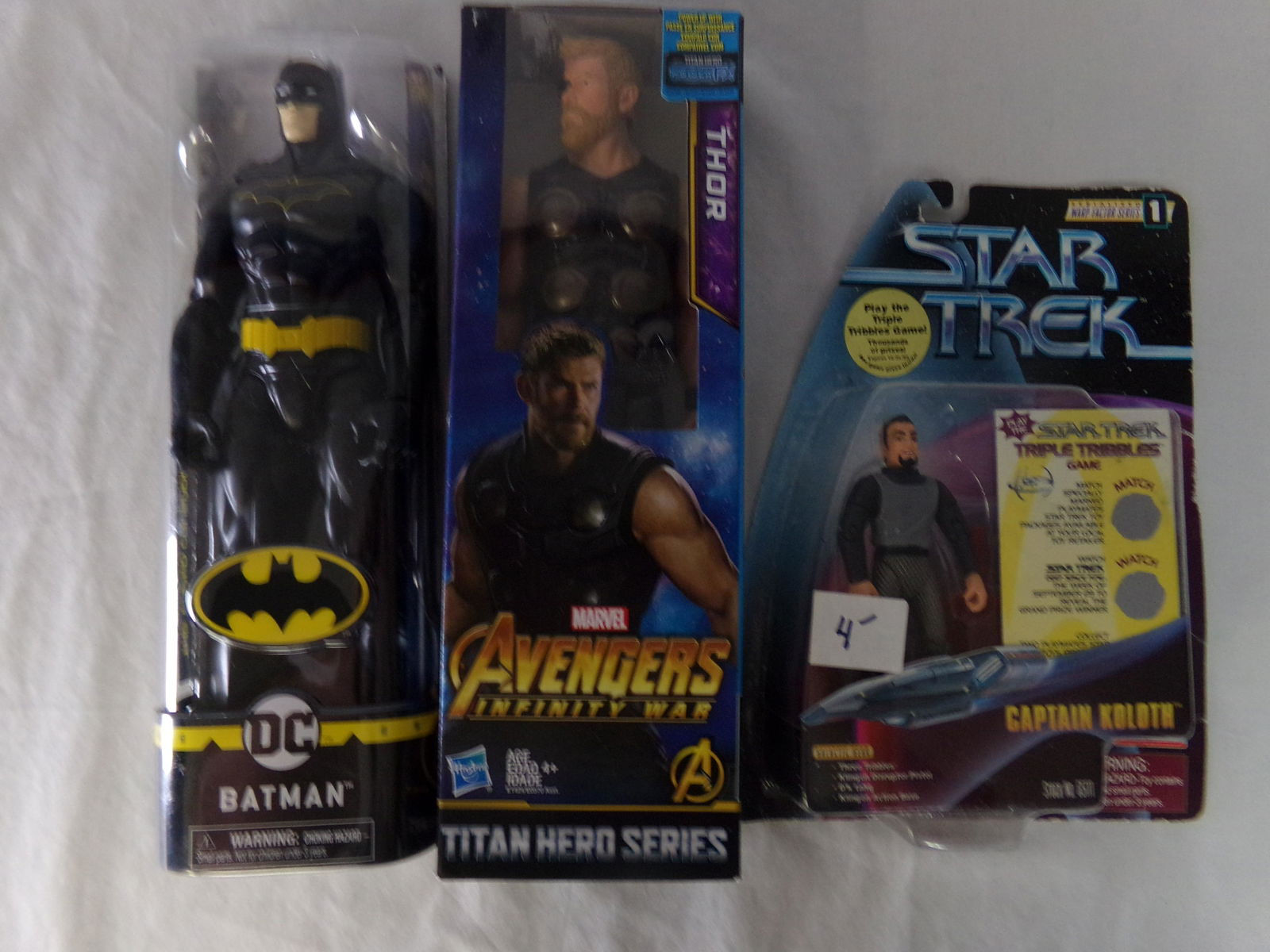 3pc lot of random action figures 2 (1 of 3)