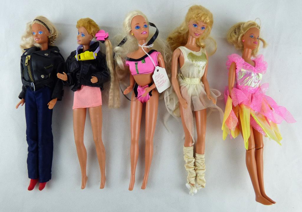 Group of 5 Vintage Barbies including Fairy: Lot of 5 Vintage Barbies