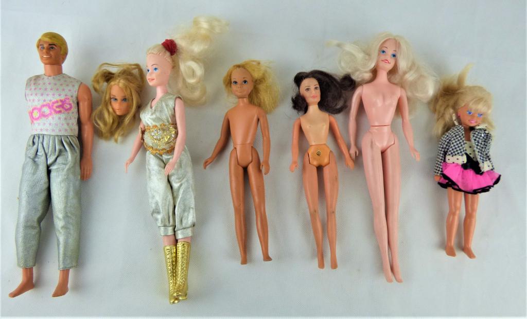 Vintage Barbie, Ken , Skipper & Other Dolls: Vintage Barbie, Ken , Skipper & Other Dolls. Conditon: some as found