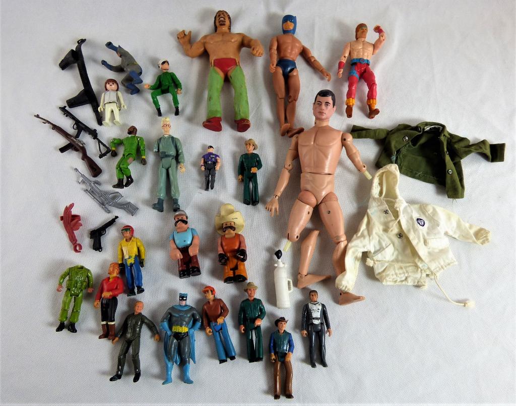 Vintage Action Figures- GI Joe, Batman, Ghostbusts (1 of 6)