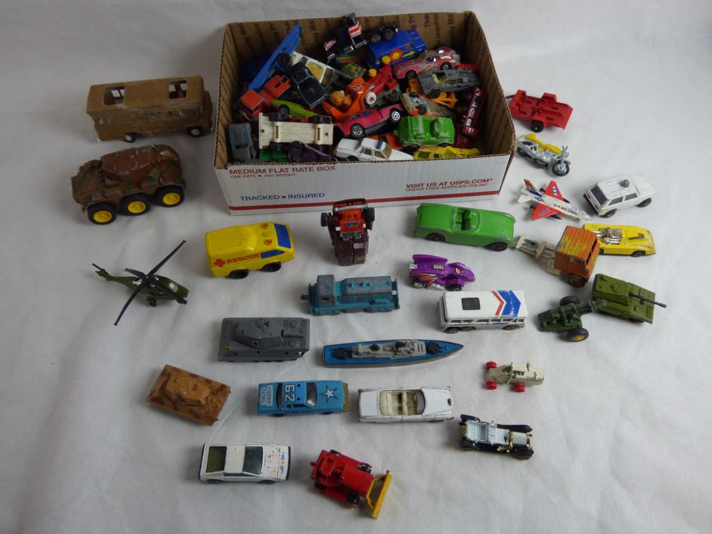 Vintage Die-Cast Toy Cars/ Trucks/ Military (1 of 6)