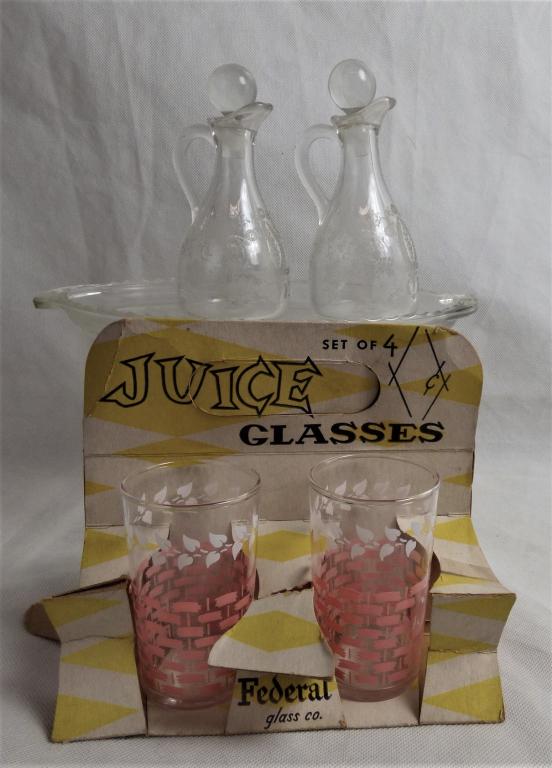 Federal Glass Co Juice Glasses & Cruet Set (1 of 5)