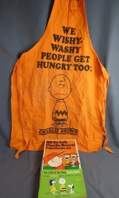 Peanuts Charlie Brown Collectibles- Apron Game & B (1 of 6)