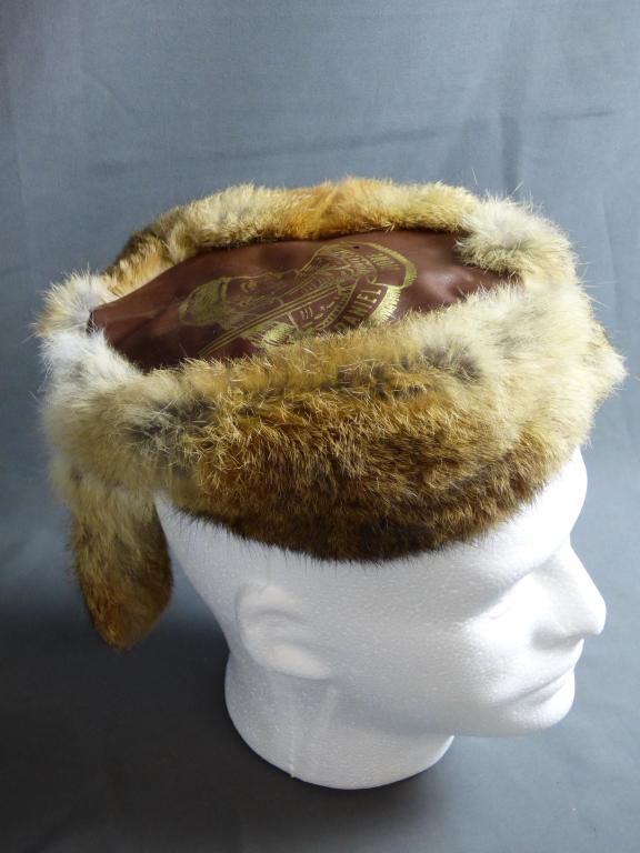 Vintage Daniel Boone Real Fur Hat (1 of 5)