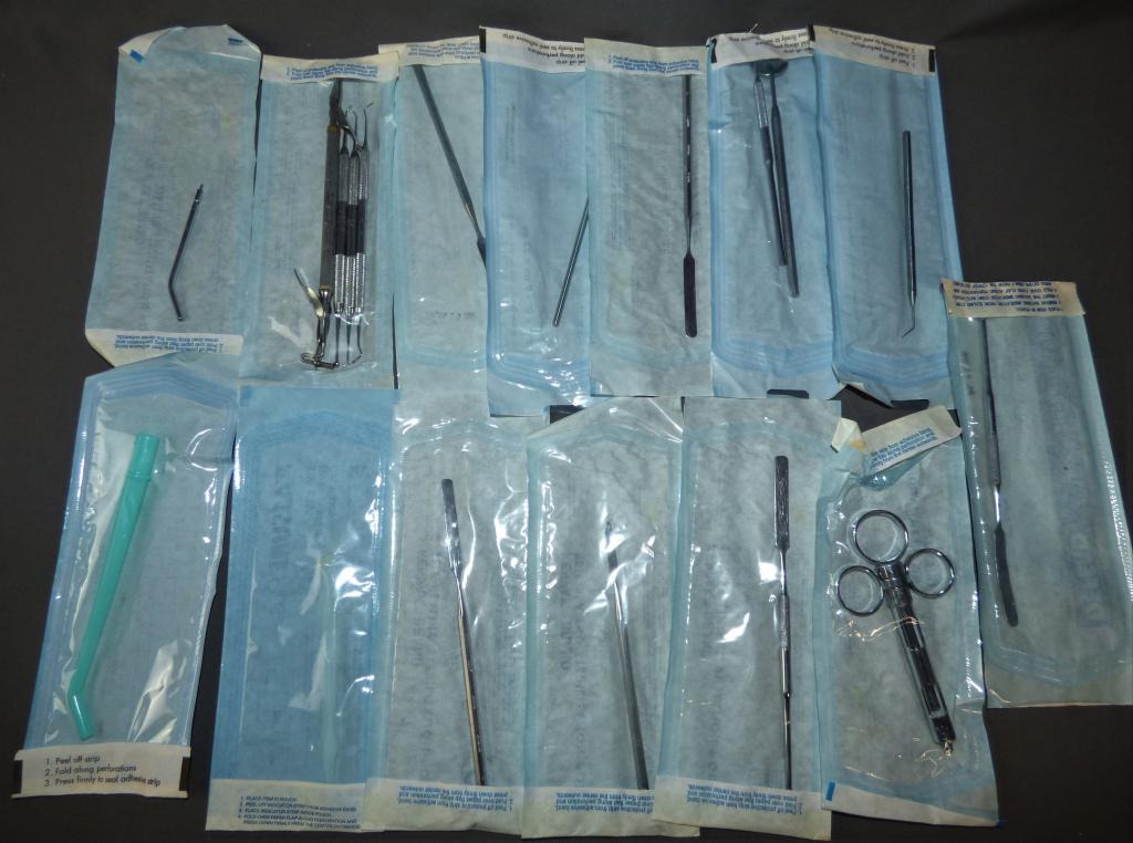Dental Instruments assortment (1 of 5)