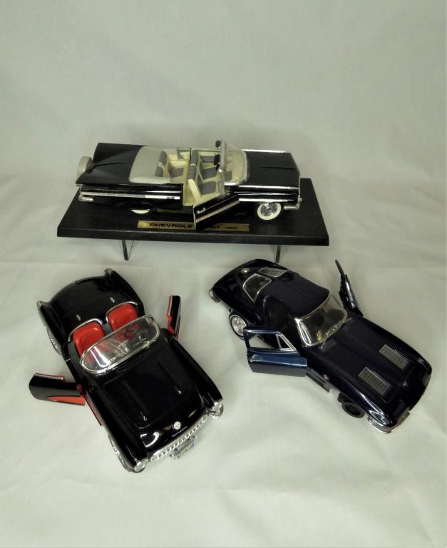 Die-Cast Car Models- '57 Corvette, 59 Chevy Impala (1 of 8)