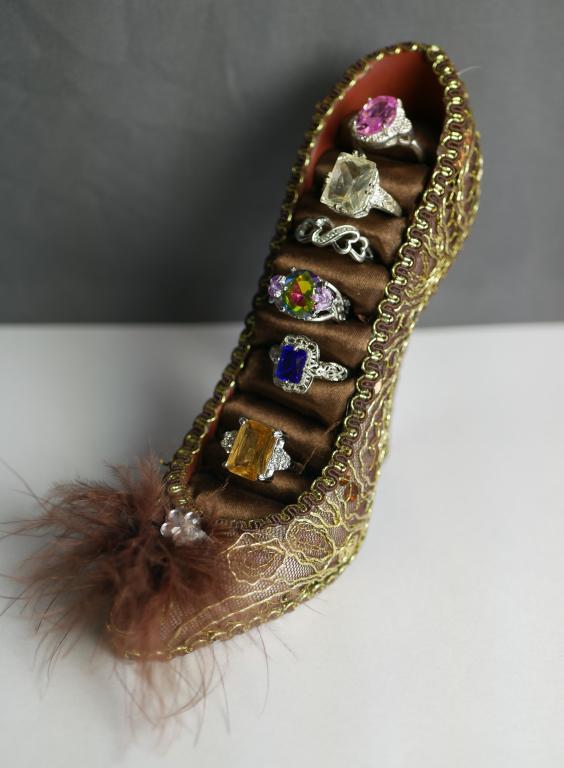 Fashion Costume Jewelry Rings w/ Stones: Six Fashion Costume Jewelry Rings with Colorful Stones. Come with High Heel Shoe Stand. Condition: Good