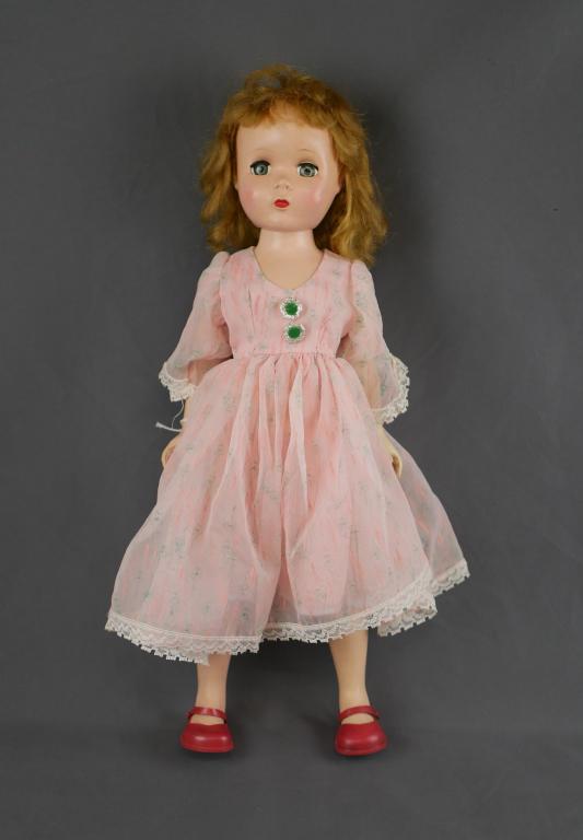 '50's Madame Alexander Maggie Walker Doll (1 of 3)