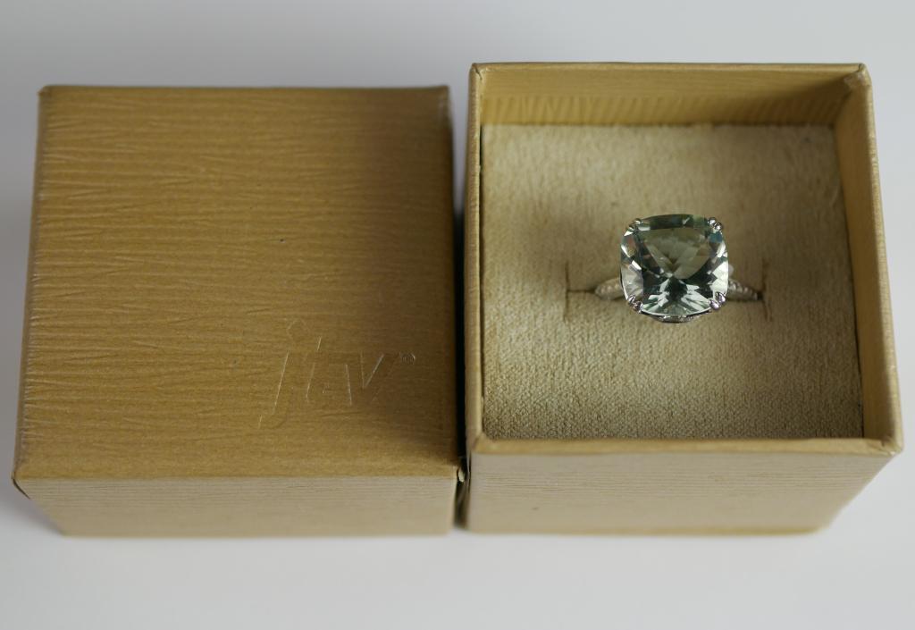 Sterling Silver Ring w/ Prasiolite Stone & Diamond (1 of 7)