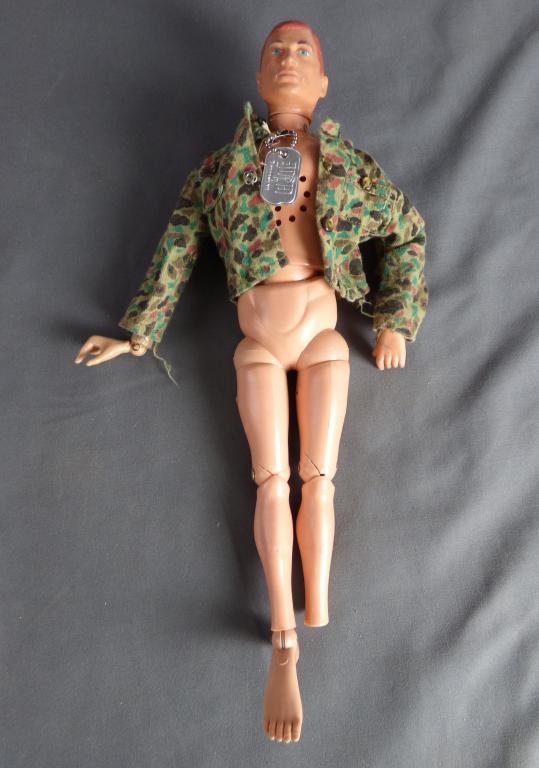 Vintage GI Joe Talking Astronaut Action Figure '64 (1 of 4)