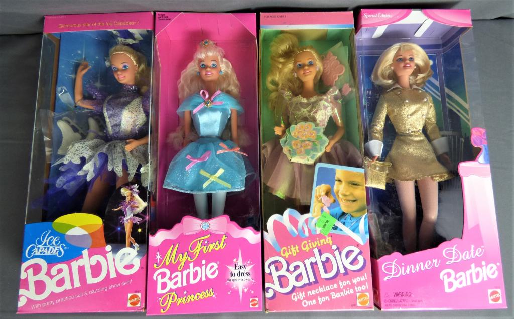 4 Vintage Barbie Dolls in Original Boxes (1 of 4)