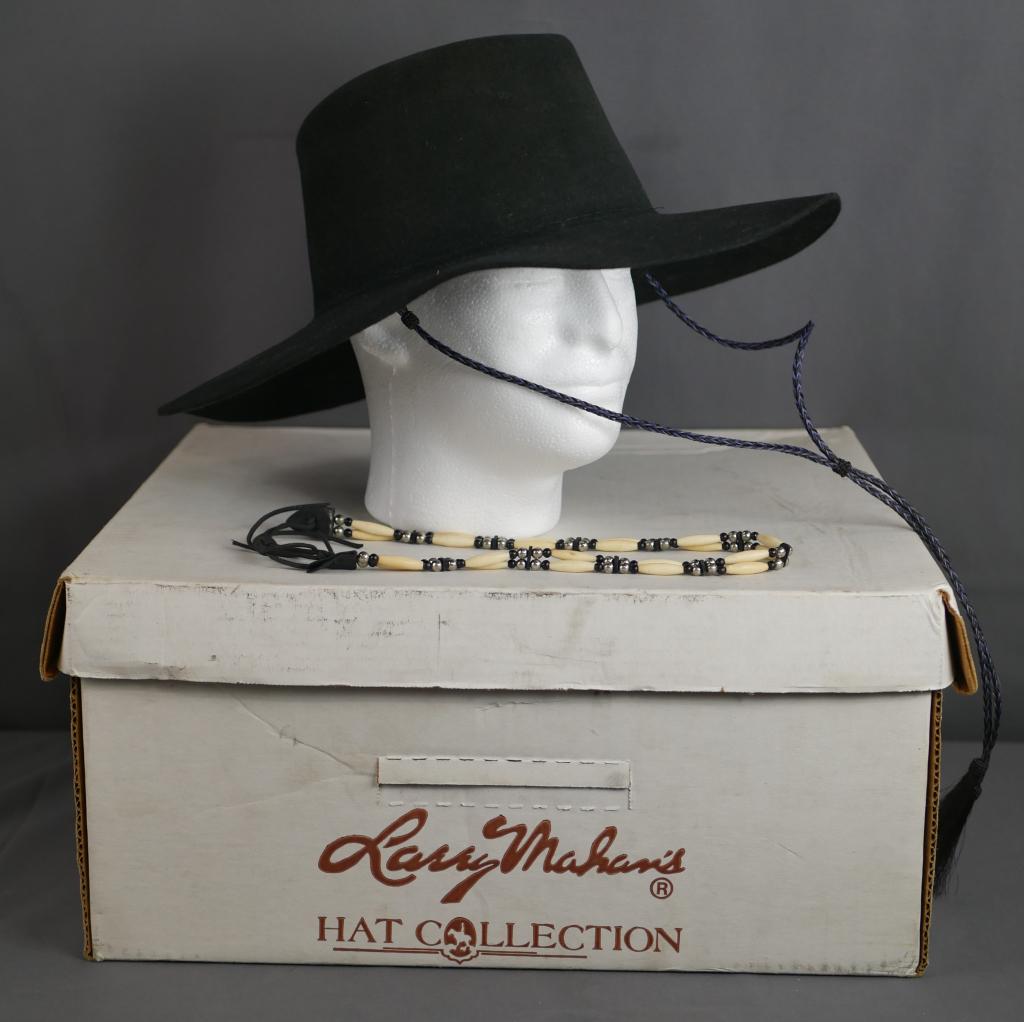 Vintage Charlie 1 Horse Low Cattleman Cowboy Hat: Vintage Charlie 1 Horse Hat- Low Cattleman Style. Size- 7 5/8. Condition: used, good