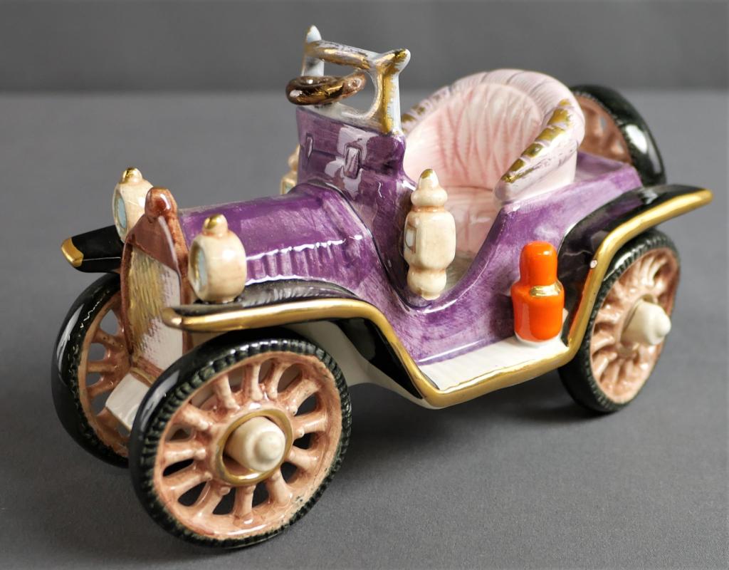 Capodimonte Antique Automobile/ Car Figurine Italy: Mid Century Capodimonte Antique Automobile Porcelain Figurine. Condition: Good