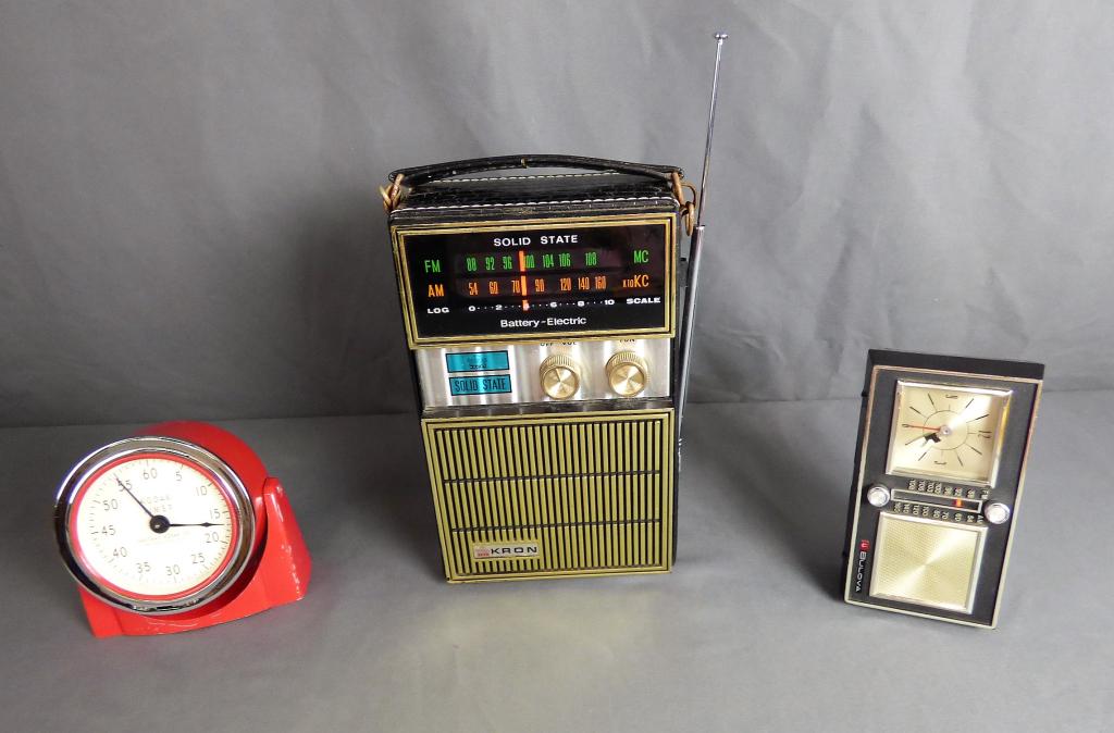 Vintage Radios- Kron and Bulova & Kodak Timer (1 of 9)