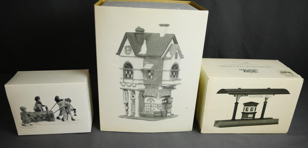 Department 56 Christmas Village- Lot of 3 (1 of 7)