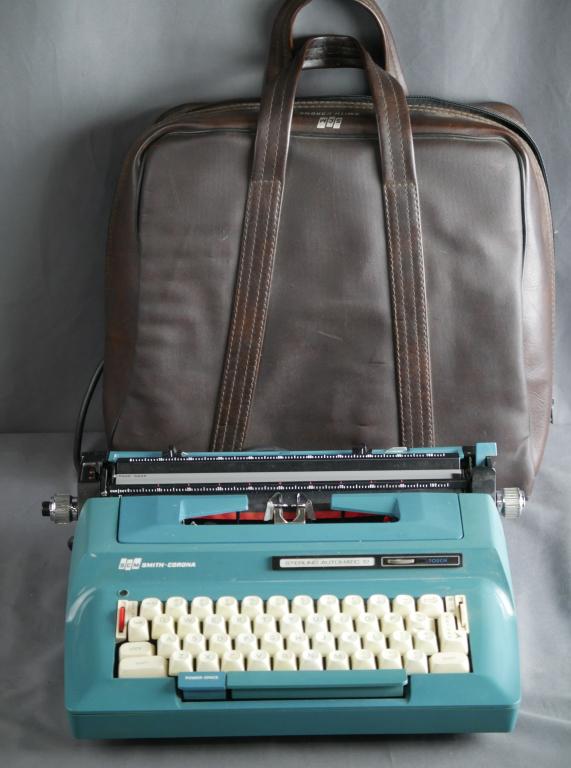 Smith Corona Sterling Automatic 12 Typewriter (1 of 5)