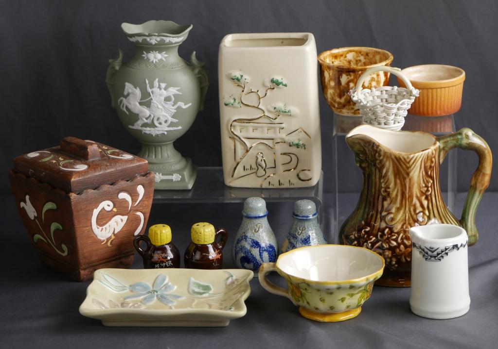 Vintage Pottery and Porcelain - Brayton Laguna (1 of 12)