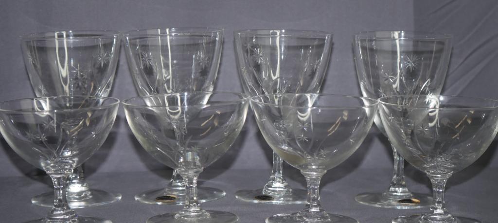 Easterling Belgium Crystal Venetian Star Glasses: Easterling Belgium Crystal Venetian Star Pattern - Four Sherry Glasses and 3 Martini Glasses. Measure 6" & 4" tall. Condition: Good