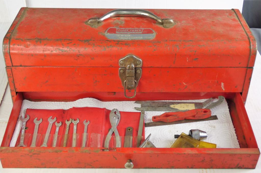 Vintage Fleet-Tools Tool Box with Tools: Vintage Fleet-Tools Tool Box with Tools