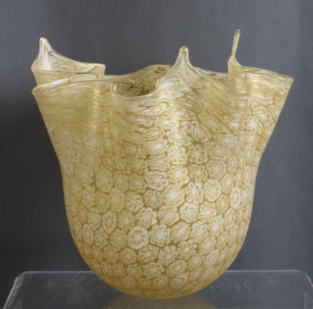 Vintage Murano Venetian Glass Light Lamp Shade: Vintage Murano Venetian Art Glass Light Shade. Measures 6 3/4" tall. Condition: Good