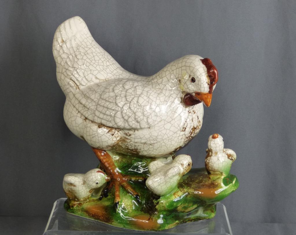 Farmhouse Hen with Chicks Crackle Glaze Figurine (1 of 7)
