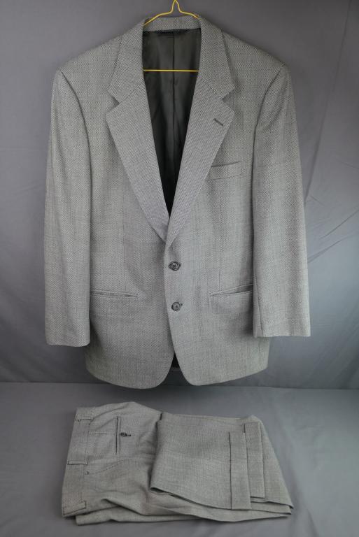 Burberry Men Fashion Suit - Gray (1 of 9)