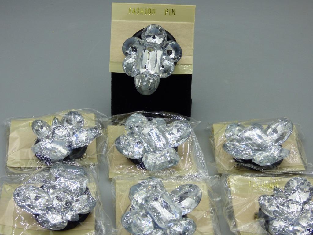 Crystal /Rock Shaped Brooch Pin. Lot of 10. New (1 of 3)