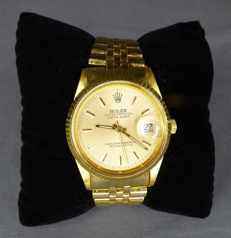 Rolex Oyster Perpetual Datejust Wrist Watch Replic: Replica of Rolex Oyster Perpetual Datejust Wrist Watch. Condition: Appears to be in good overall condition, untested
