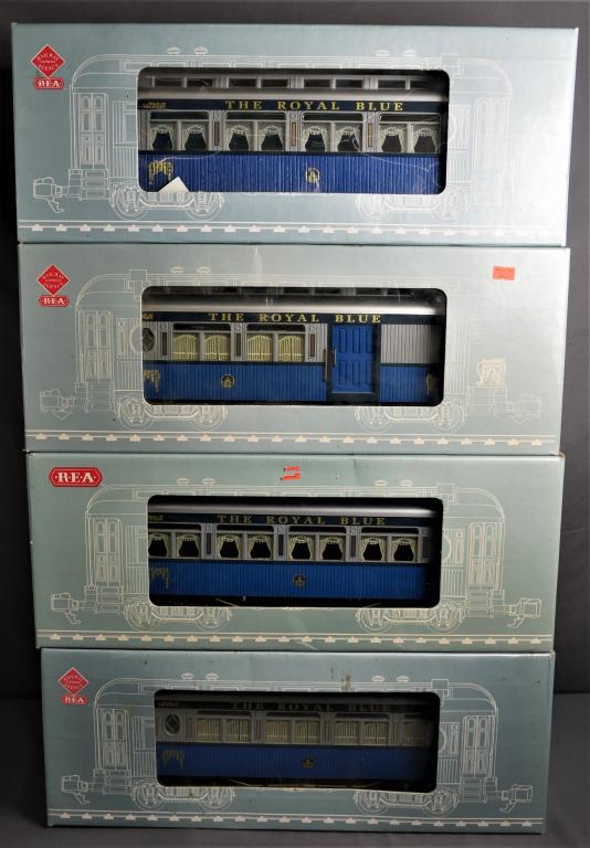 Railway Express Agency Royal Blue Passenger Train (1 of 20)