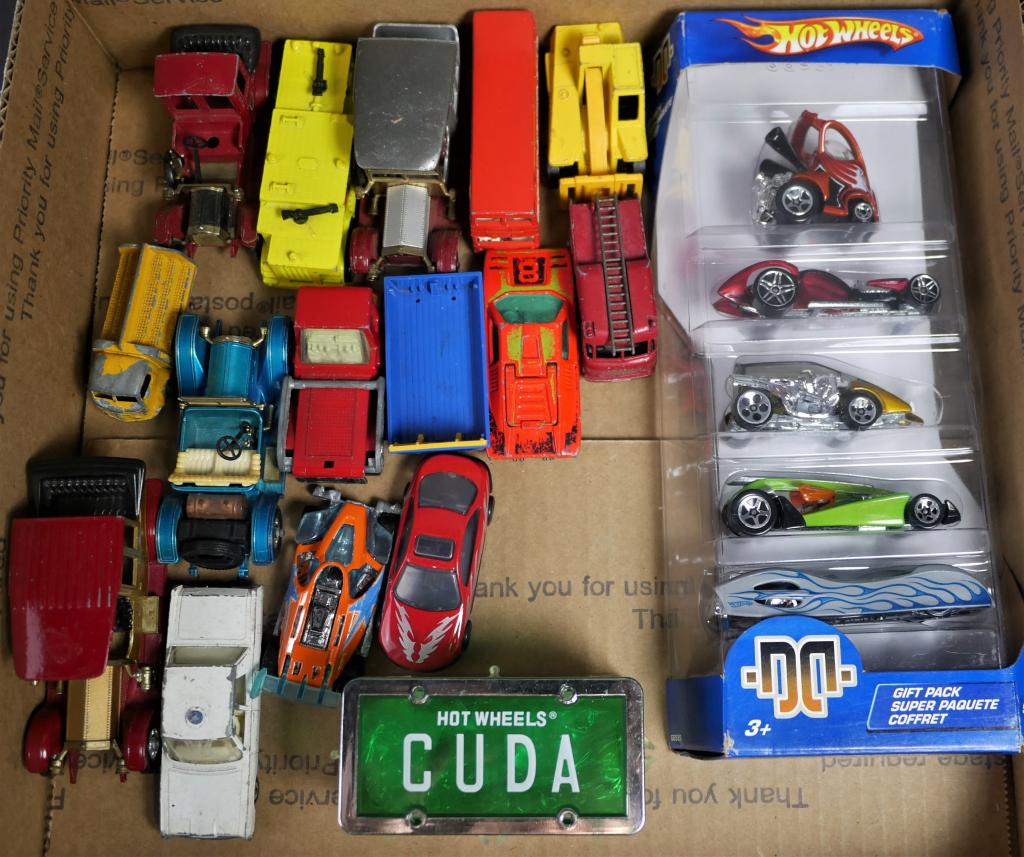 Vintage Die-Cast Toy Cars- Matchbox, Hot Wheels: Vintage Die-Cast Toy Cars- Matchbox, Hot Wheels. Most of older ones are made in Britain. Condition: Mostly good, some might be as found