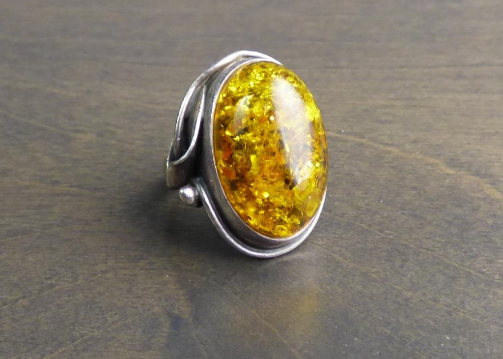 Sterling Silver and Amber Ring (1 of 5)