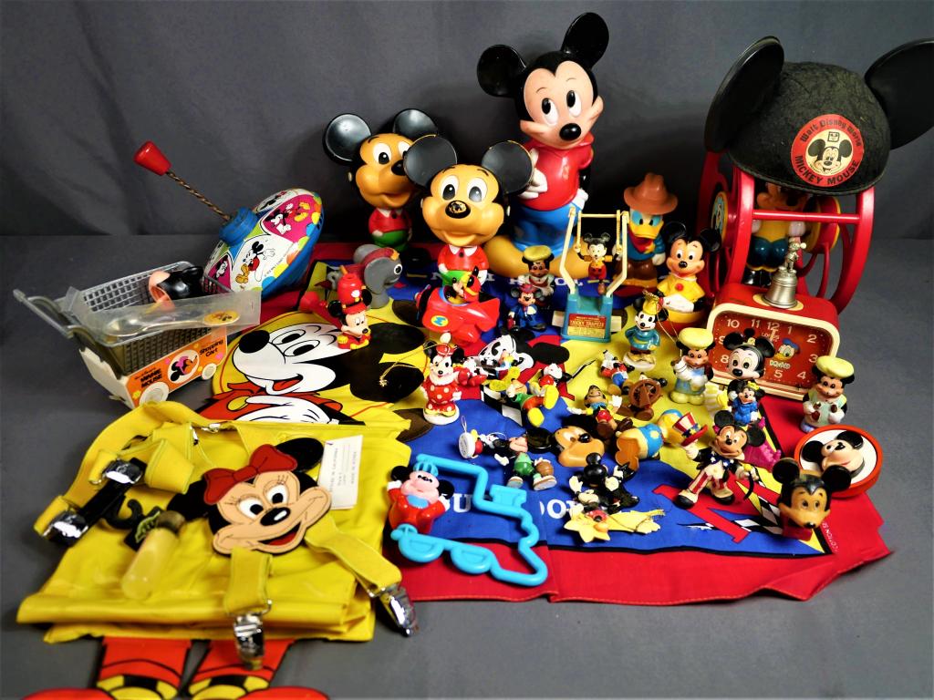 Vintage Disney's Mickey Mouse Toys (1 of 10)