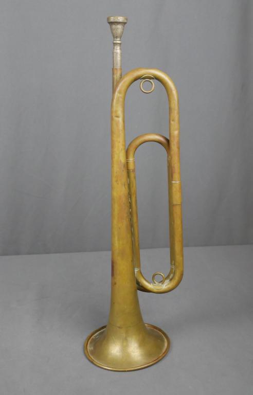 Antique Brass Bugle Music Instrument (1 of 5)