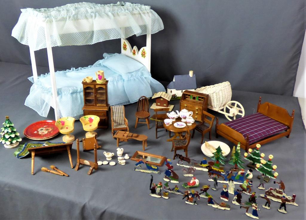 Antique Hans Heinrichsen Lead Skating Figurines & (1 of 20)