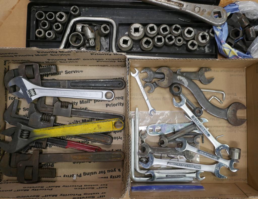 Lot of Vintage Monkey Wrenches & Tools (1 of 6)