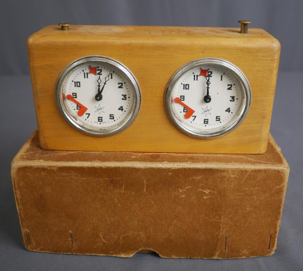 Vintage Alpha German Chess Timer Clock (1 of 5)