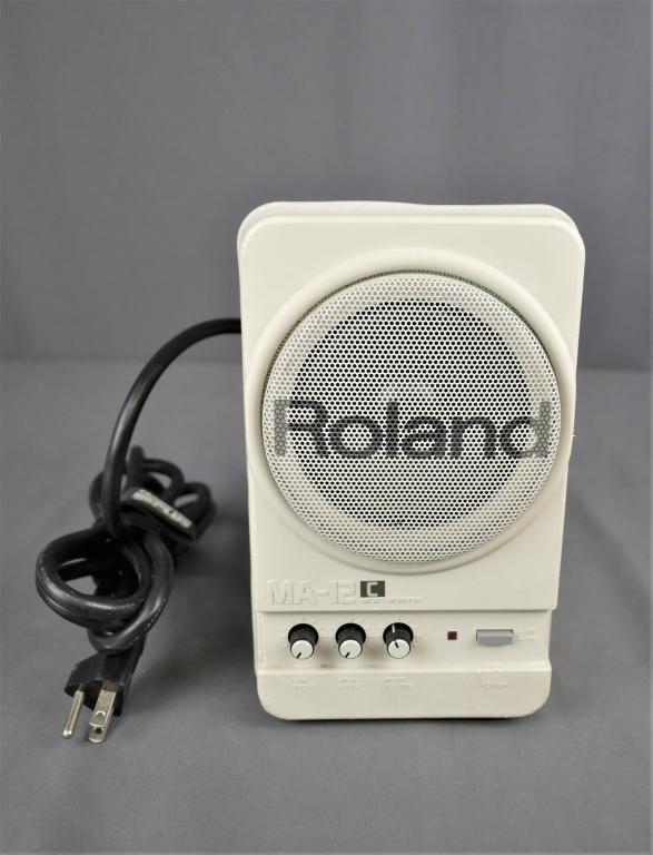 Roland MA-12C Micro Monitor Amplifier Speaker (1 of 3)
